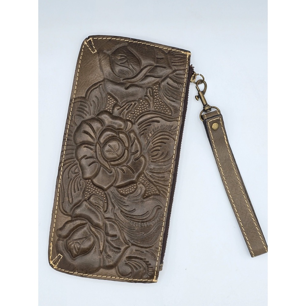 Brown Embossed Leather Wallet Patricia Nash - Italian Echos - Simple - brass